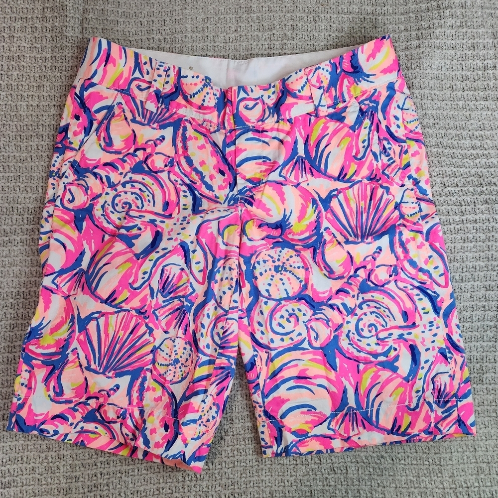 Lilly Pulitzer Shell Of A Time Chipper Shorts Size 2